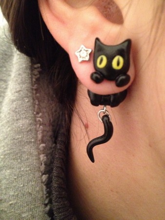 Orecchini fatti completamente a mano in pasta polimerica infrangibile